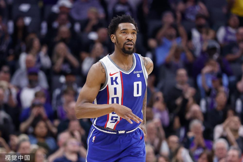 英超赛场上 英超赛场上