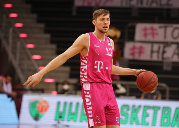 杜兰特等超 杜兰特等超