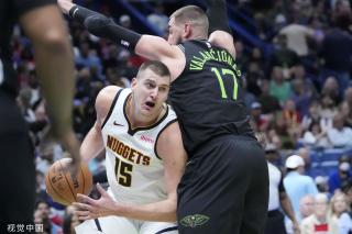 比赛中佩戴 比赛中佩戴