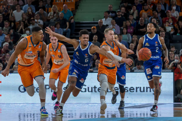 缺席影响深 缺席影响深