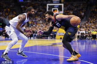 淘汰赛的首 淘汰赛的首